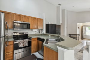 Kitchen/Breakfast Area