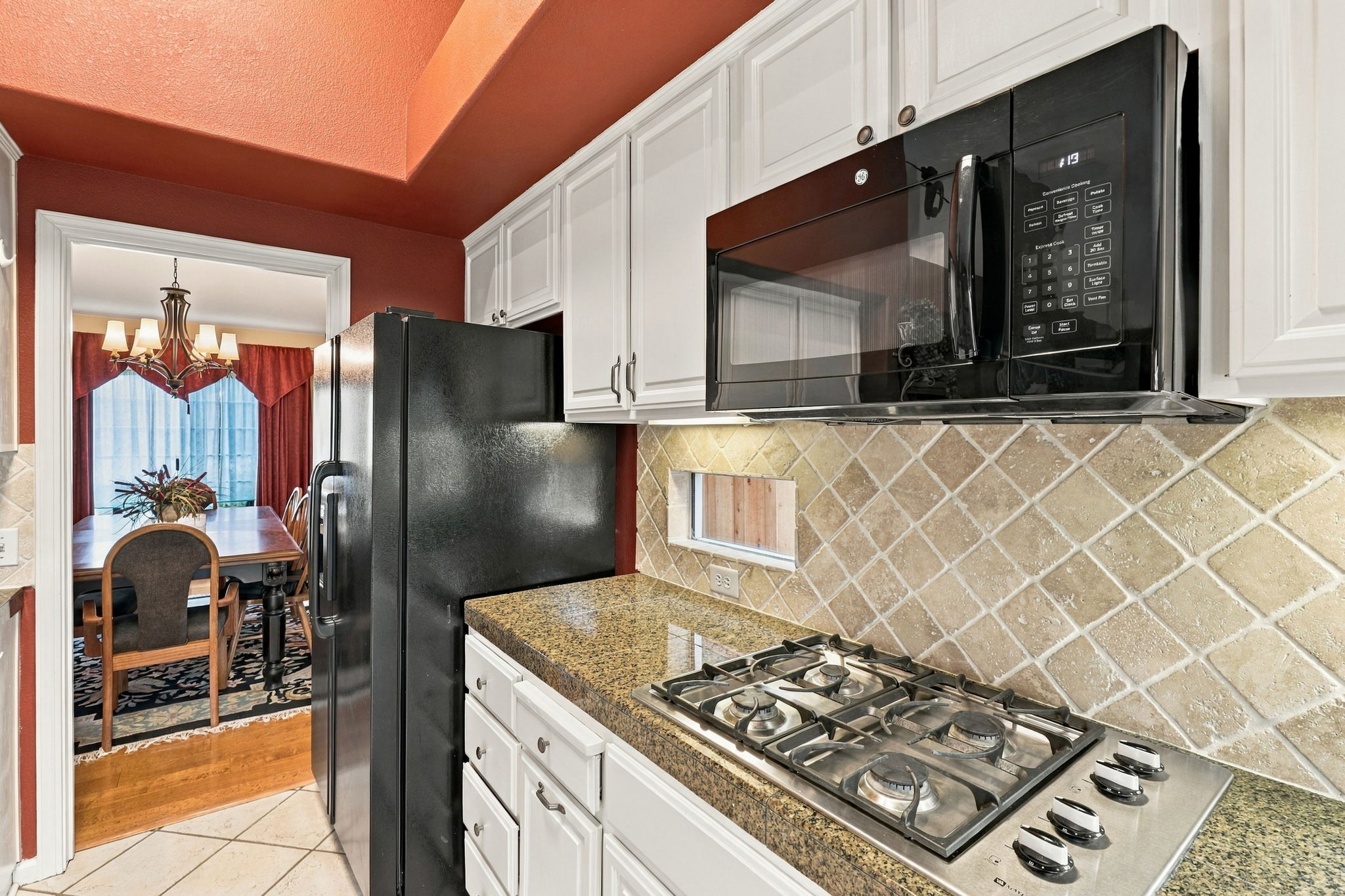  Photo 16