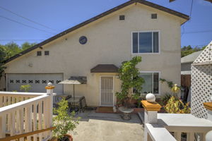  Photo 34