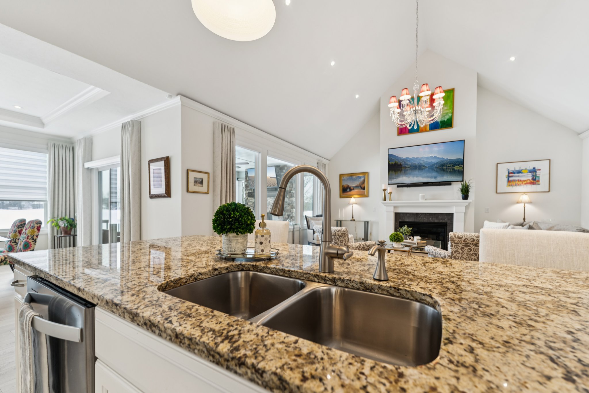 Samuel James Ln-S2801-013.jpg