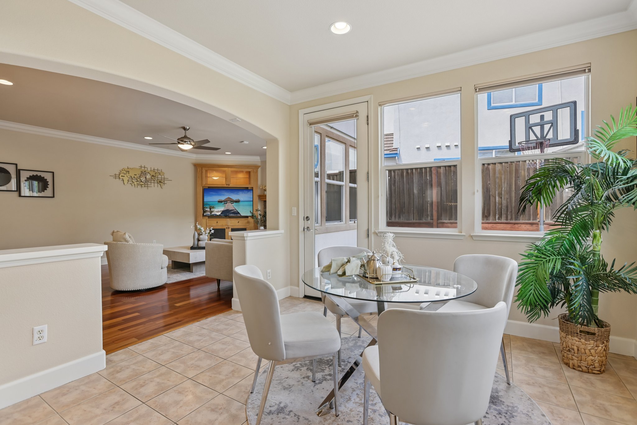 Colonna Ave-S1809-015.jpg
