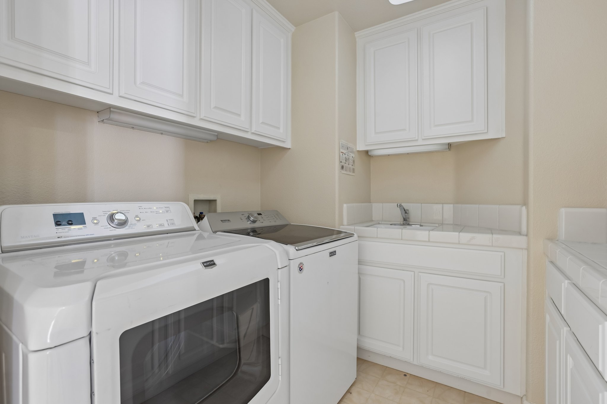 Colonna Ave-S1809-041.jpg
