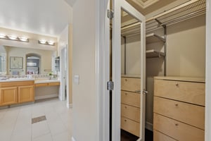 Colonna Ave-S1809-033.jpg