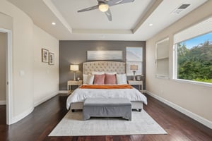 Colonna Ave-S1809-036.jpg