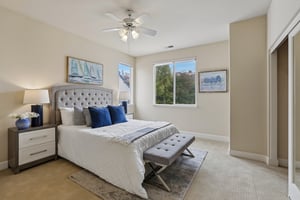 Colonna Ave-S1809-048.jpg
