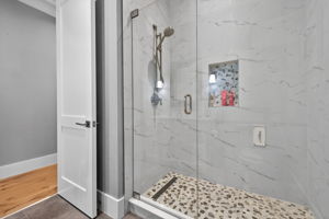 Guest Bathroom 2 of 2