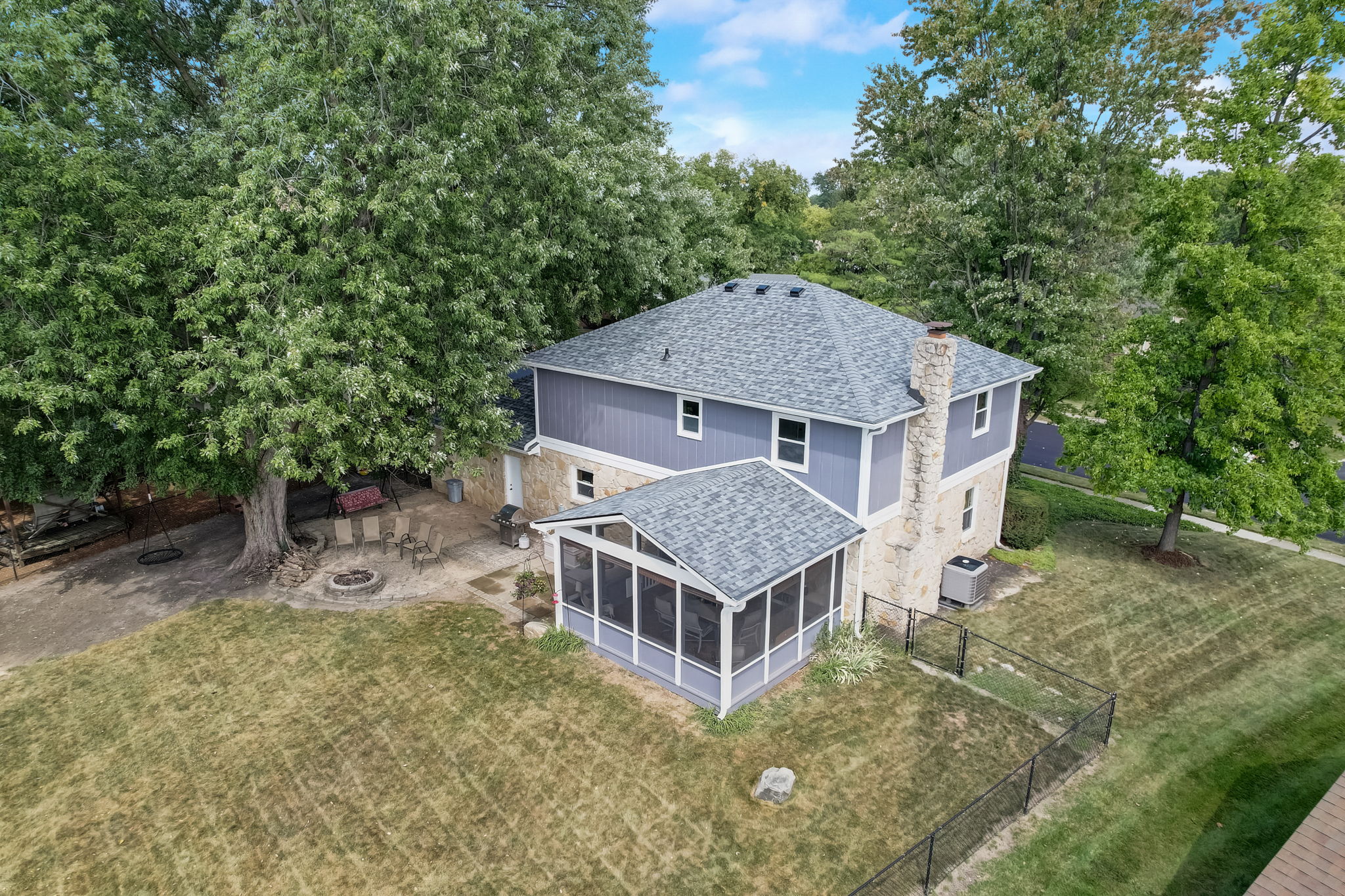 Eden Park Dr-042