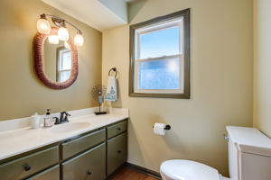 Eden Park Dr-017