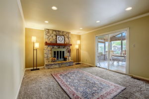 Eden Park Dr-008