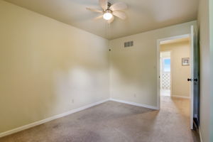 Eden Park Dr-025