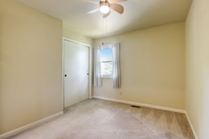 Eden Park Dr-024