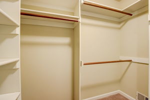 Eden Park Dr-023