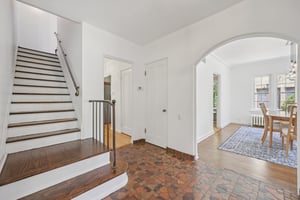 N Hackett Ave-S0907-008.jpg
