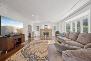 N Hackett Ave-S0907-011.jpg