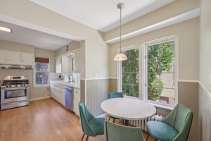 N Hackett Ave-S0907-016.jpg