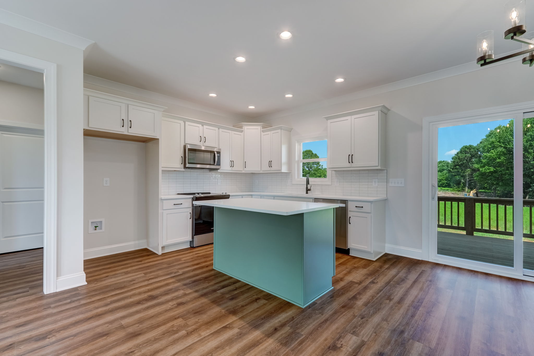 Kitchen/Breakfast Bar