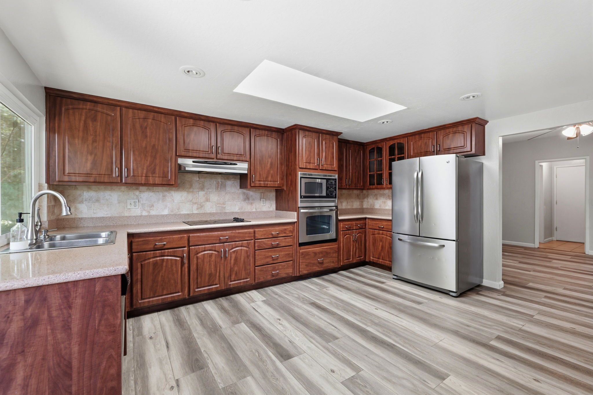 011_F8_336 Encina Ave