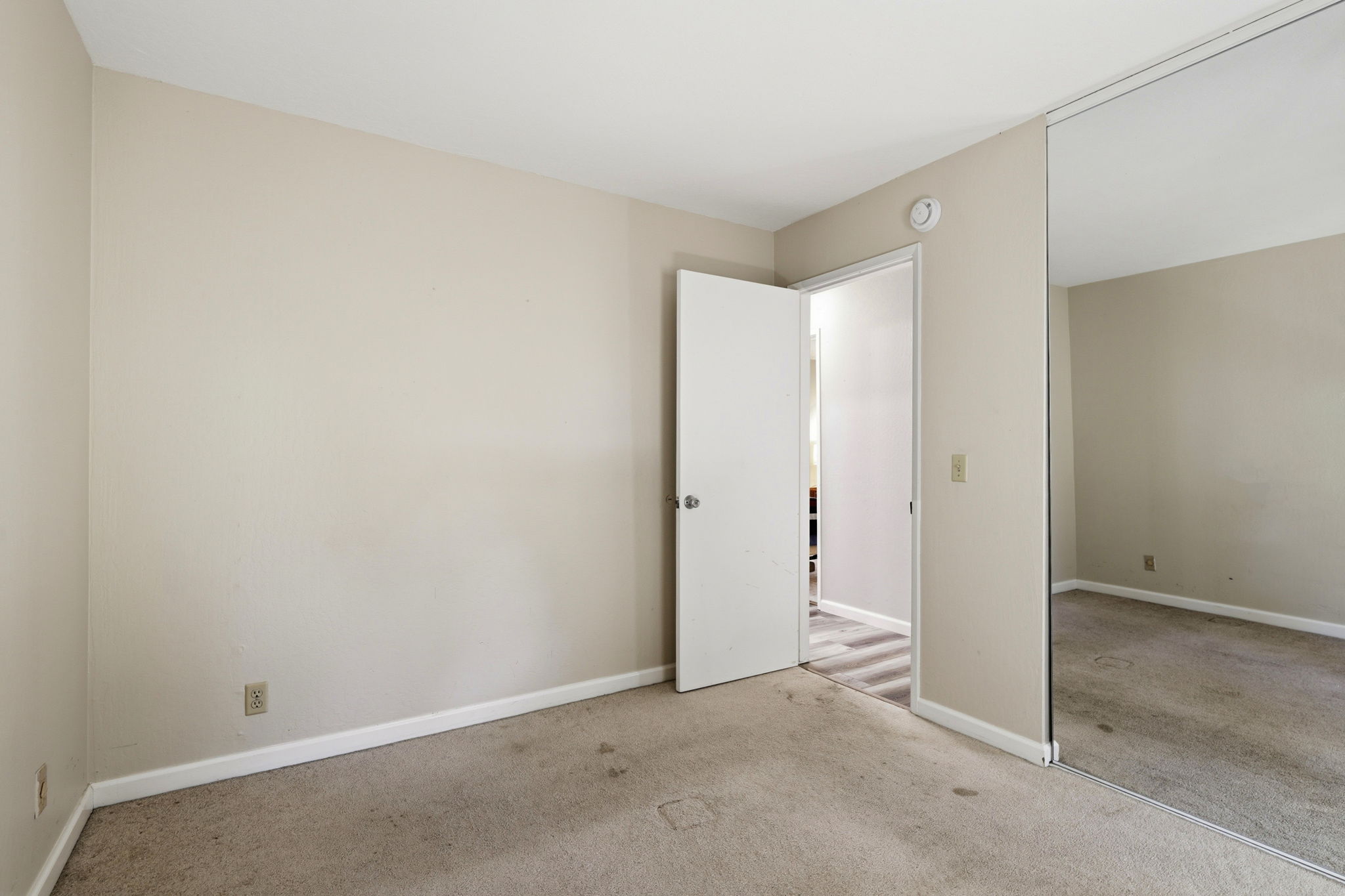 023_F8_336 Encina Ave
