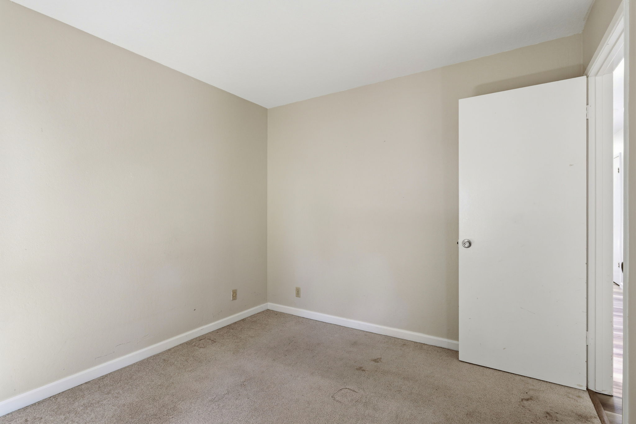 024_F8_336 Encina Ave