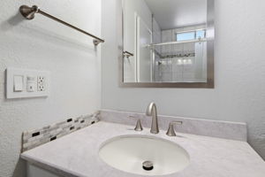 034_F8_336 Encina Ave