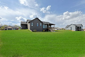  Photo 43
