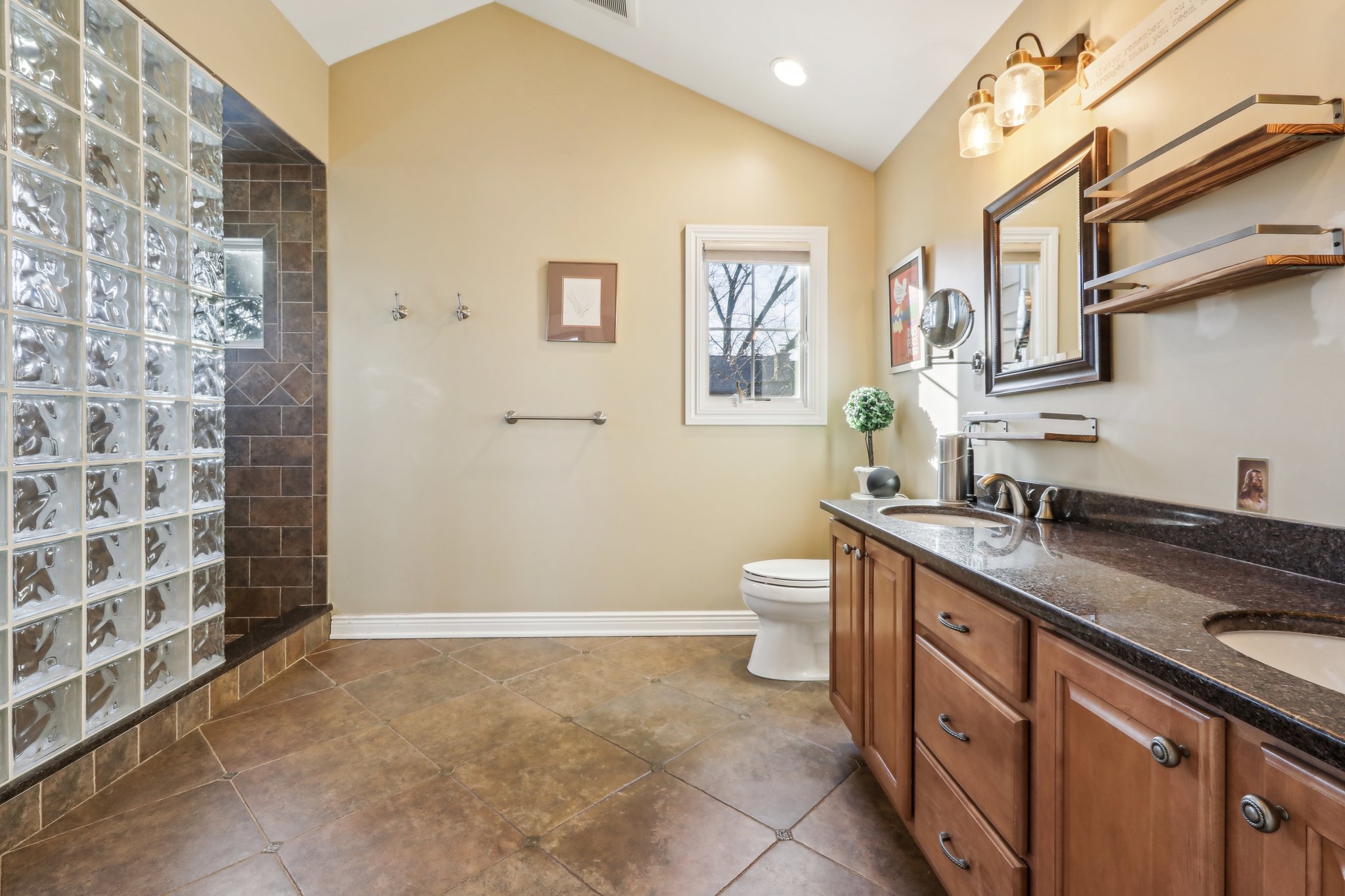 Highland St-039.jpg