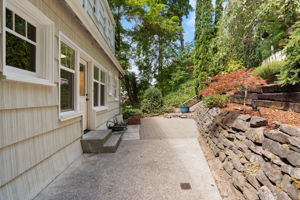  Photo 39