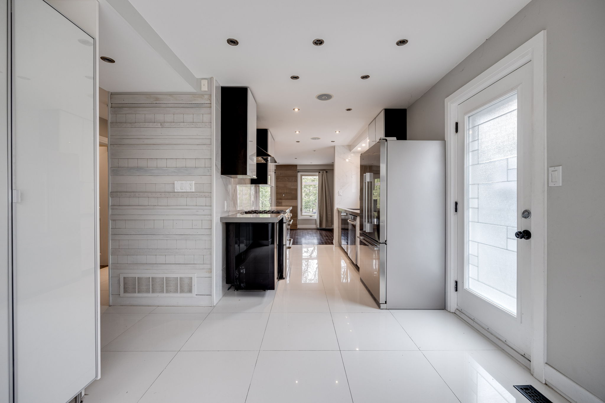 Mississauga property showcase — delivered property photograph 4