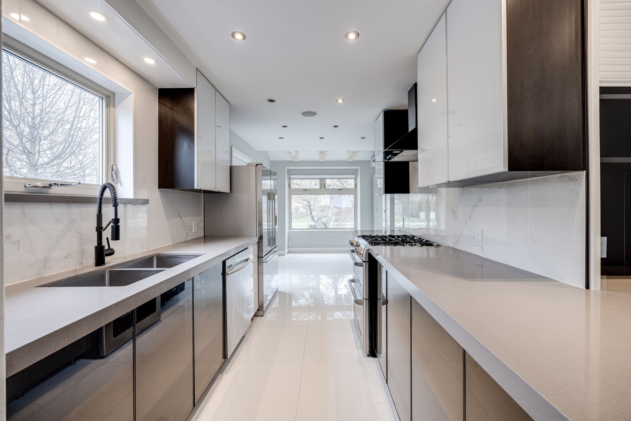 Mississauga property showcase — delivered property photograph 9