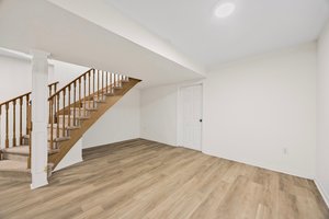 Photo 49