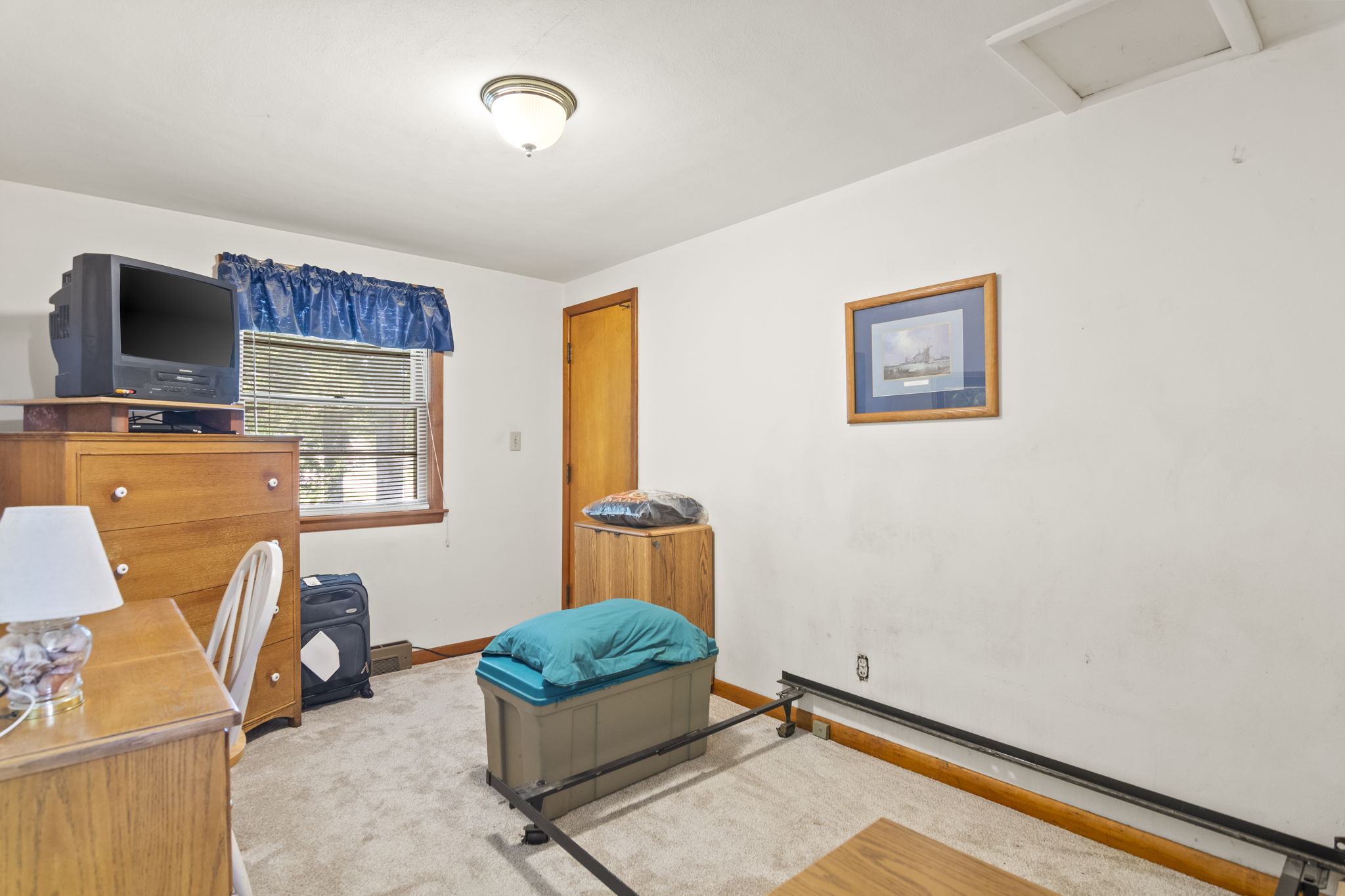 Apt Bedroom