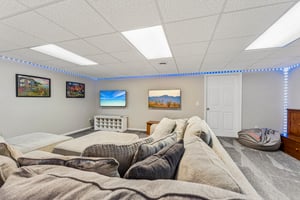 Saint Francis Dr-S0906-068.jpg