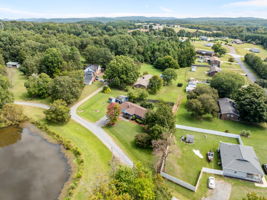  Photo 48
