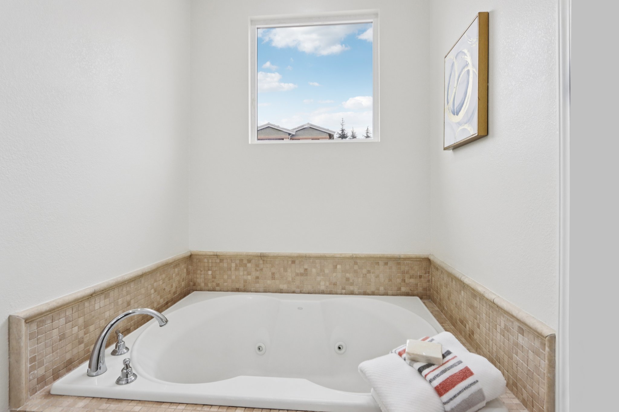 Chartwell St-L1312-043.jpg