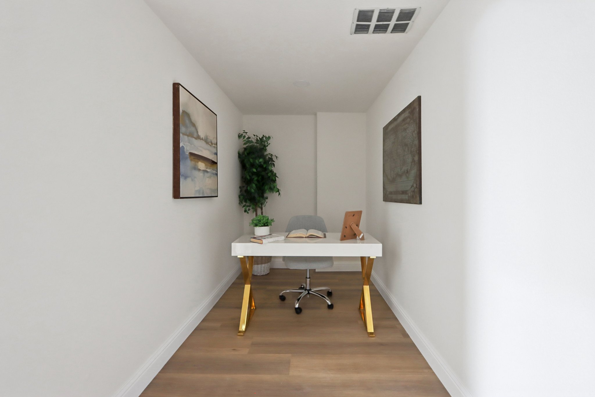 Chartwell St-L1312-048.jpg