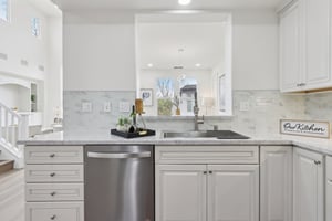 Chartwell St-L1312-030.jpg