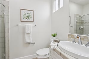 Chartwell St-L1312-035.jpg