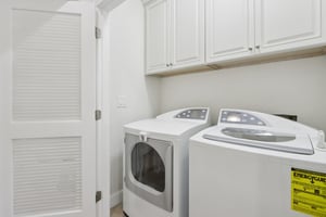 Chartwell St-L1312-036.jpg