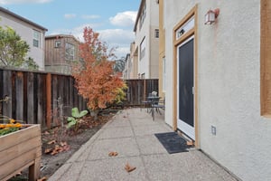 Chartwell St-L1312-050.jpg