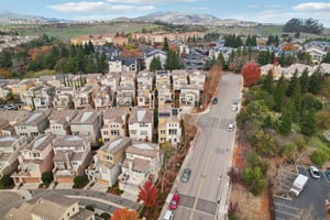 Chartwell St-L1312-061.jpg