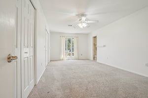 Overton Dr-S1103-032.jpg