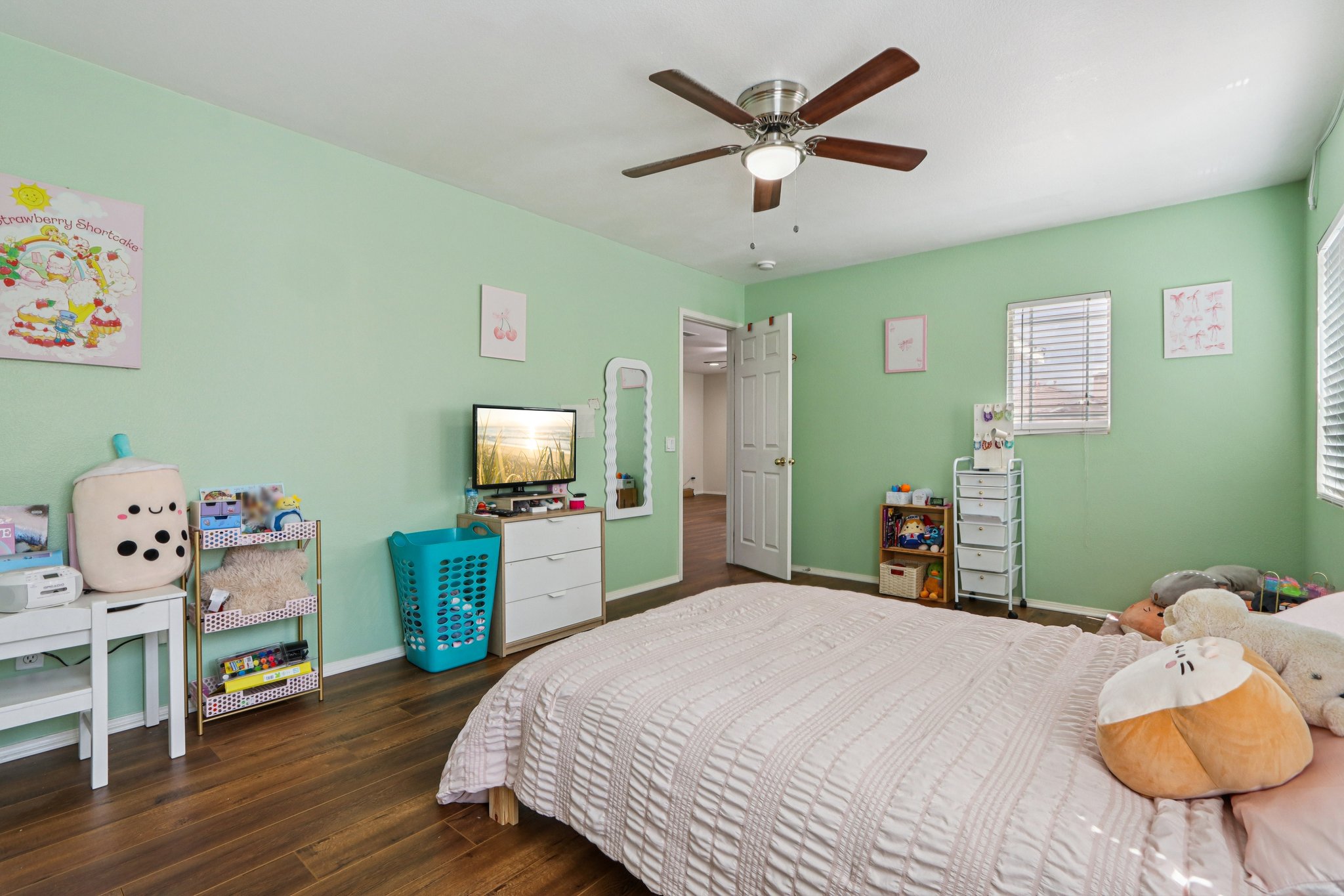 Nandina Ln-S1404-027.jpg