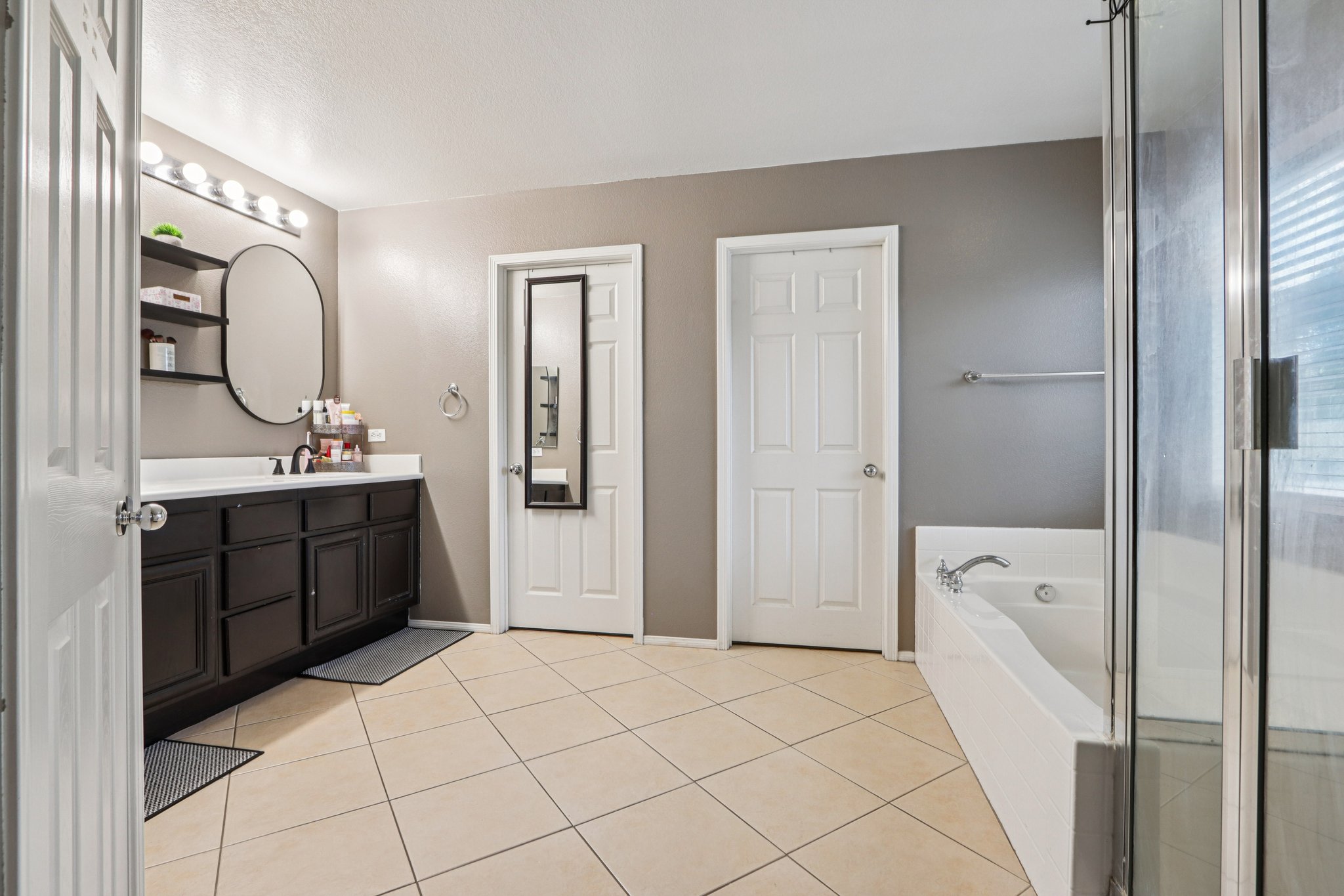 Nandina Ln-S1404-039.jpg