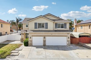 Nandina Ln-S1404-001.jpg