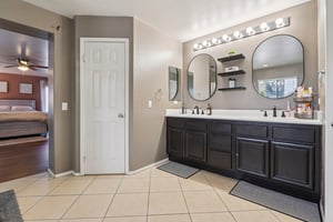 Nandina Ln-S1404-037.jpg