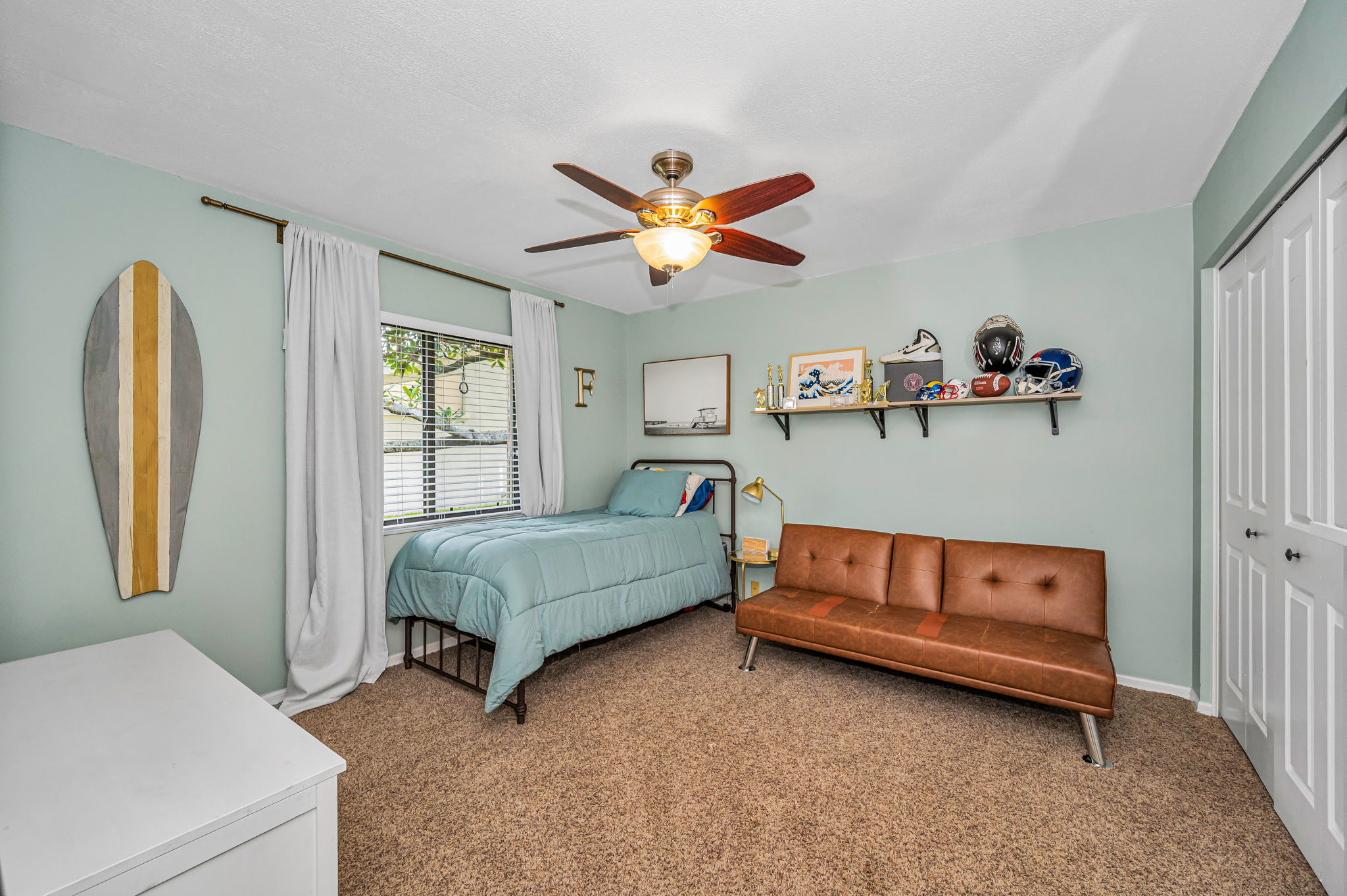 Bedroom2a