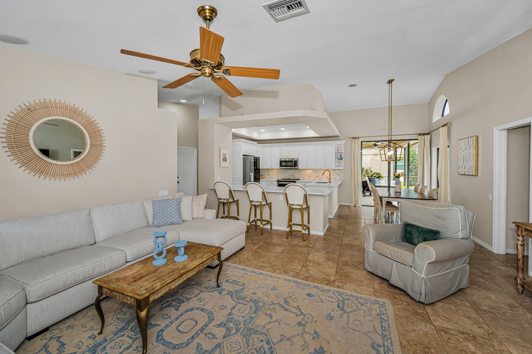 Family Room4