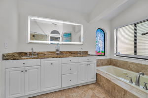 Primary Bathroom1a