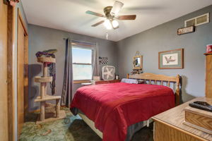  E Woodview Ave-027