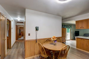  E Woodview Ave-019